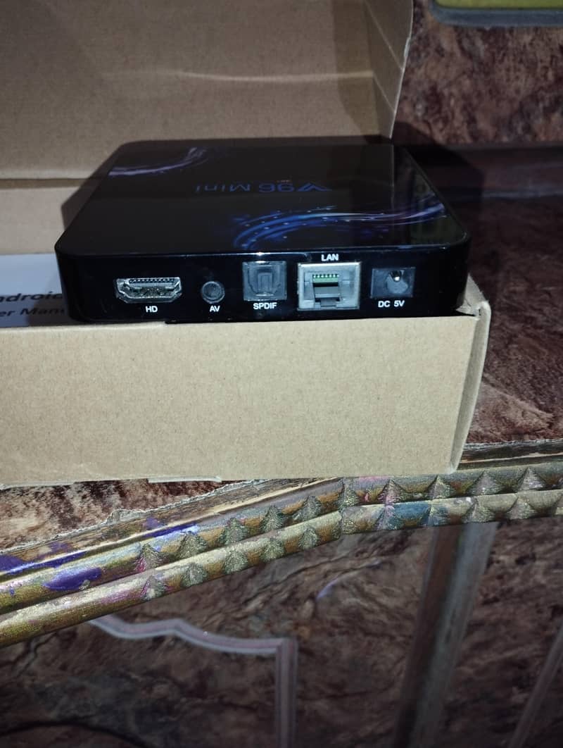 V96 mini TV box (03149940160) 1