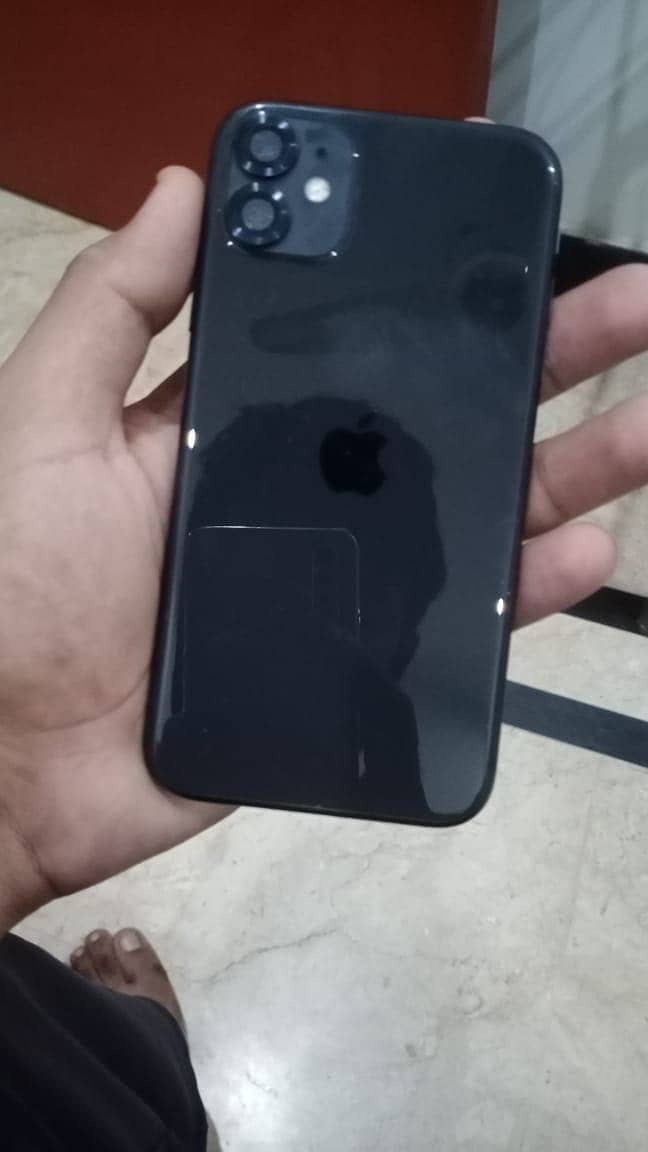 Apple iPhone 11 0