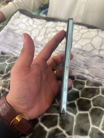 Infinix Hot 40i