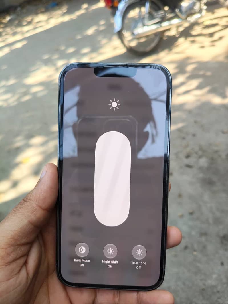 Apple iPhone 13 Pro 1