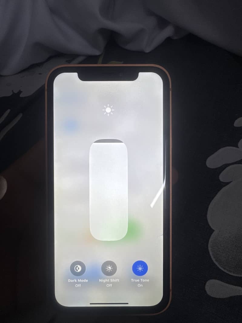 Apple iPhone XR 3