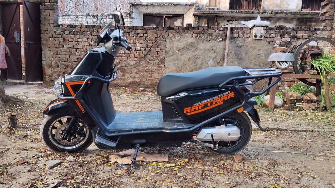 Crown Raftaar Pro 0