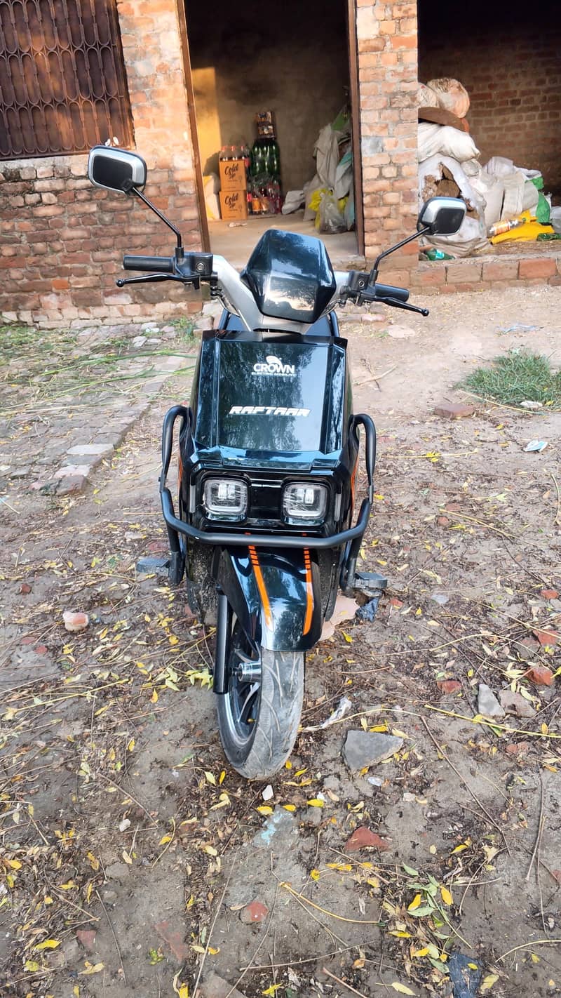 Crown Raftaar Pro 3