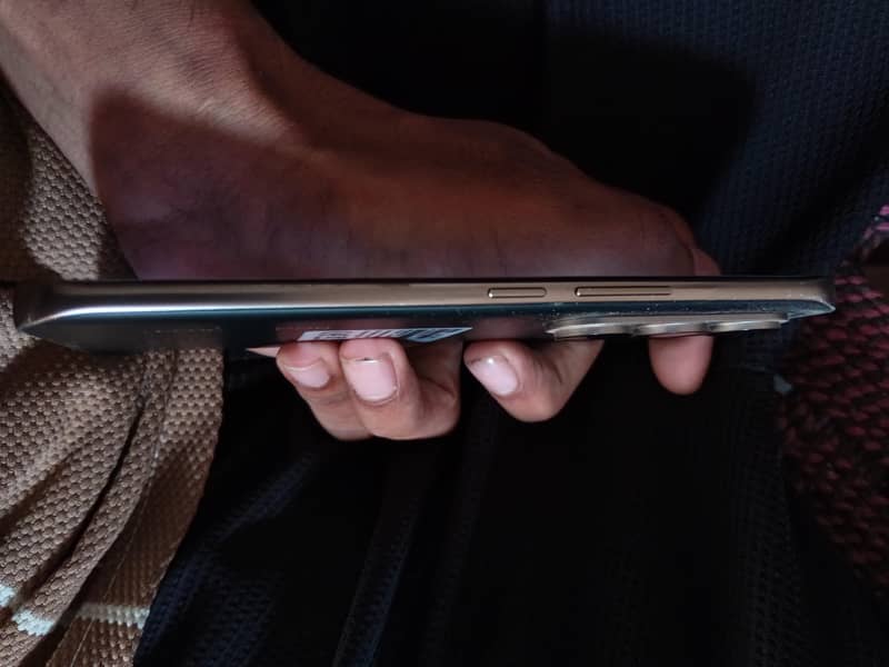 Tecno Camon 50 pro 4