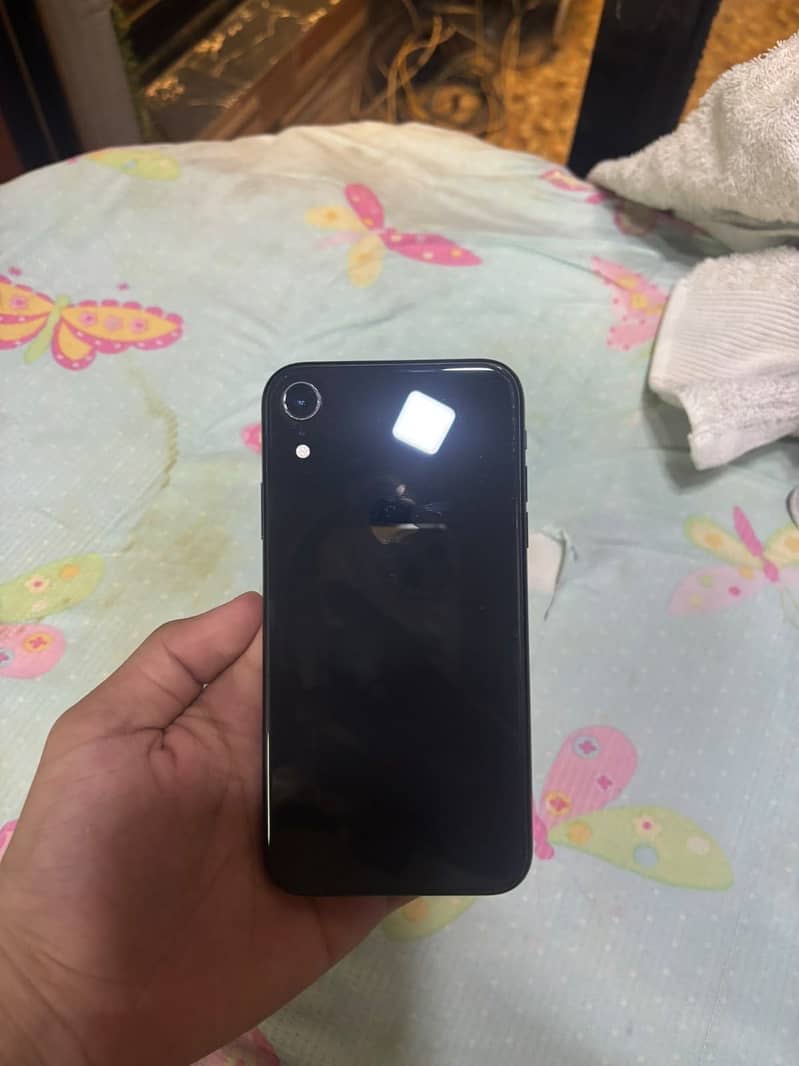 Apple iPhone XR 2