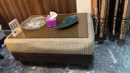 Old sofa set for urgent sale, structure price only