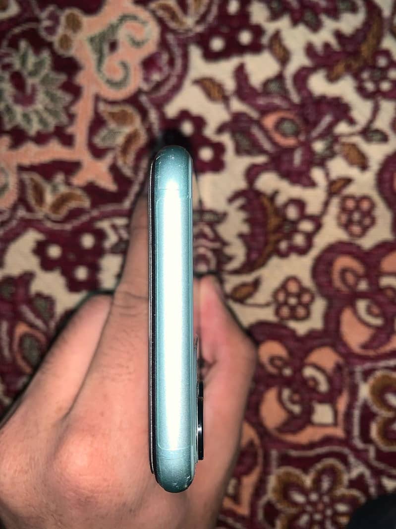 Apple iPhone 11 2