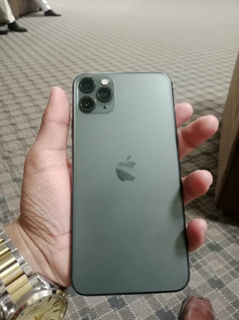 Apple iPhone 11 Pro Max 2