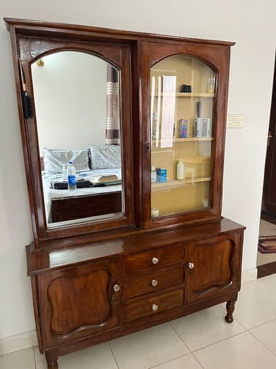 Wooden dressing table