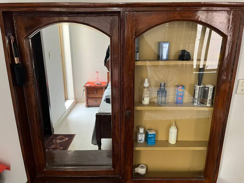 Wooden dressing table 3