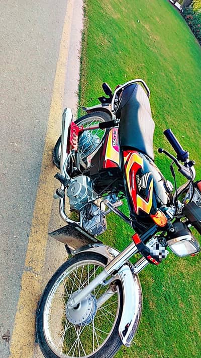 Honda cd 70 2026 Blac