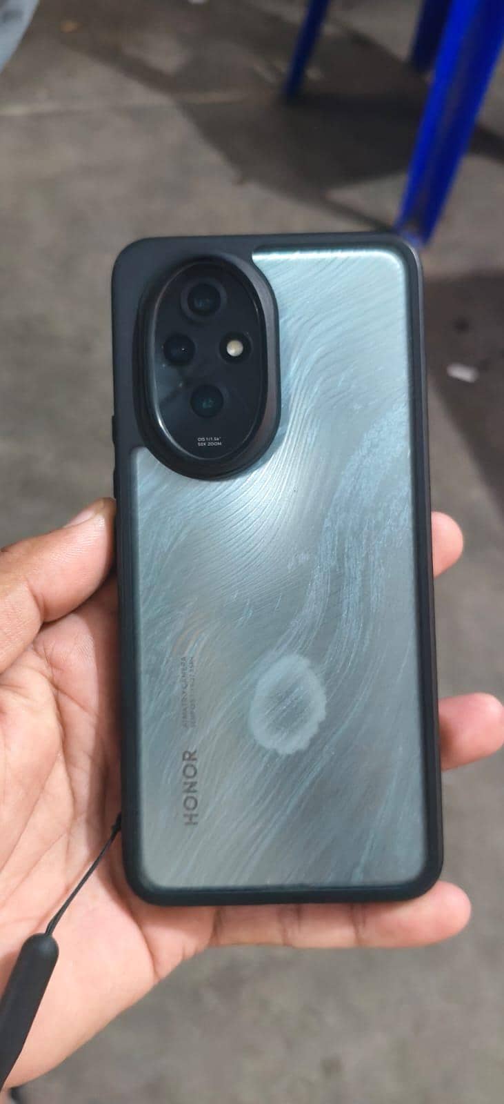 Honor 200 1