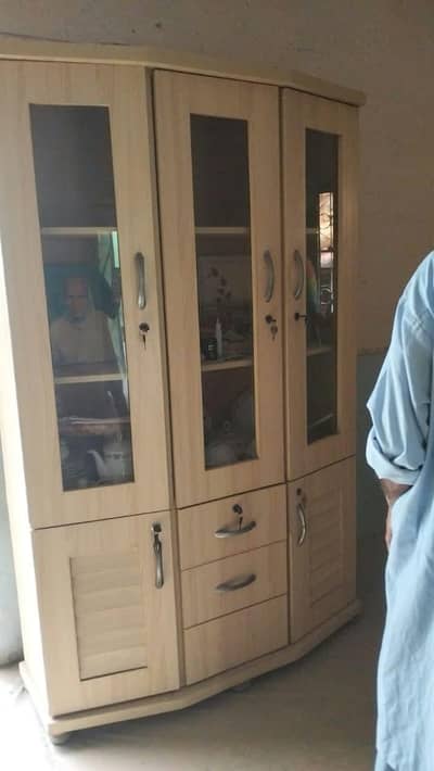 four pec bedroom set