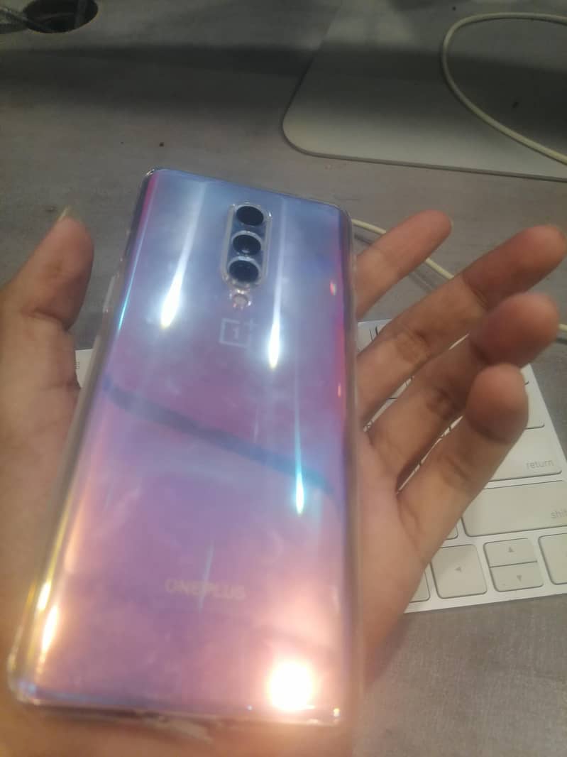 One Plus 8 5G 2