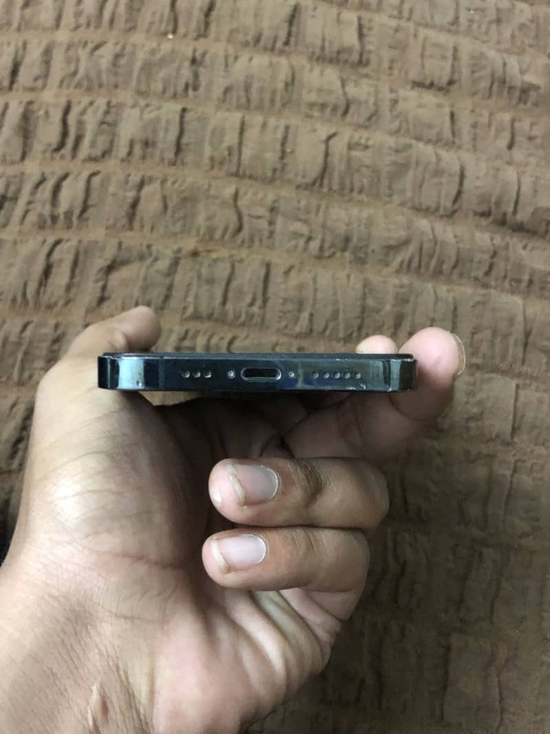 Apple iPhone 12 Pro 5