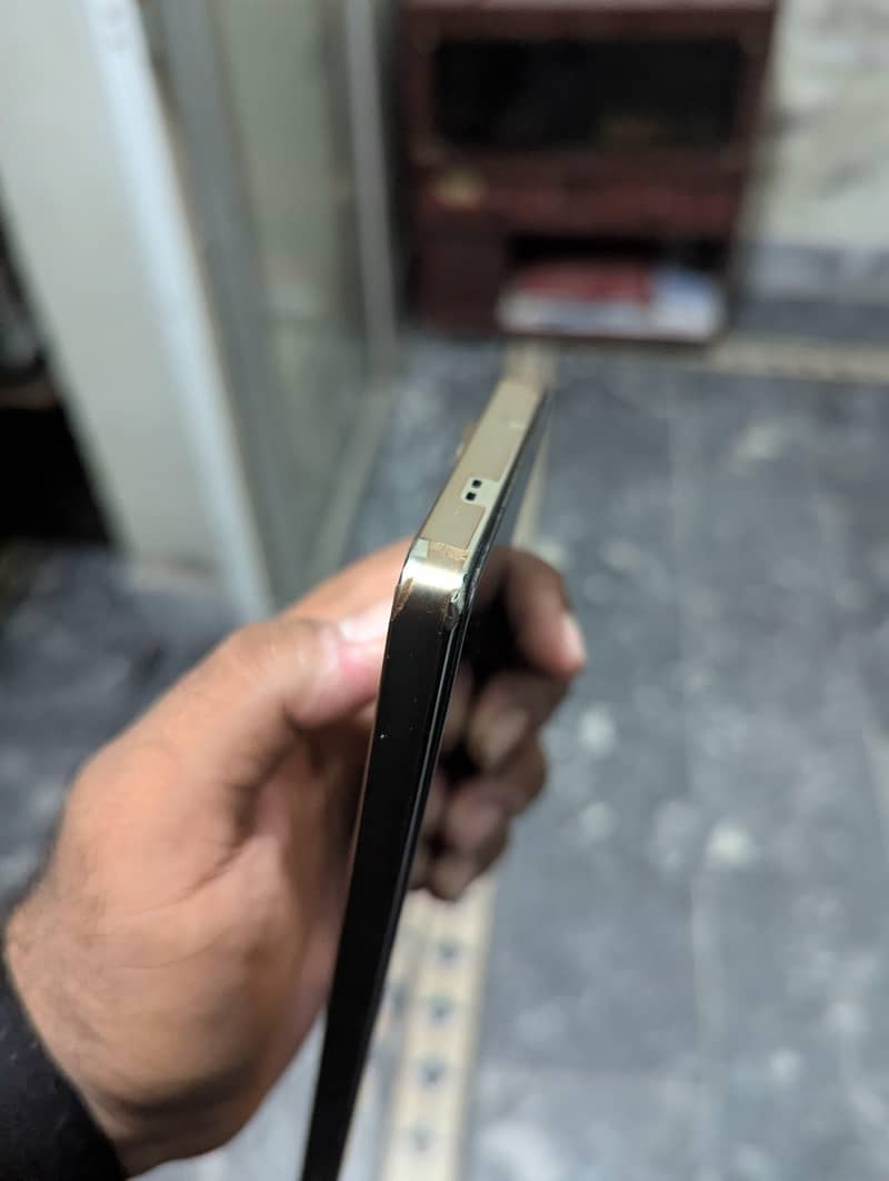 Infinix Note 40 6