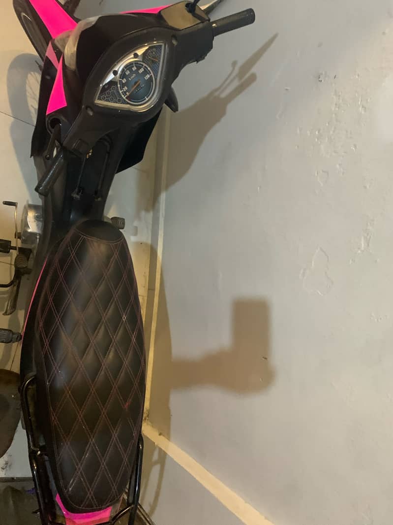 Scooty 1