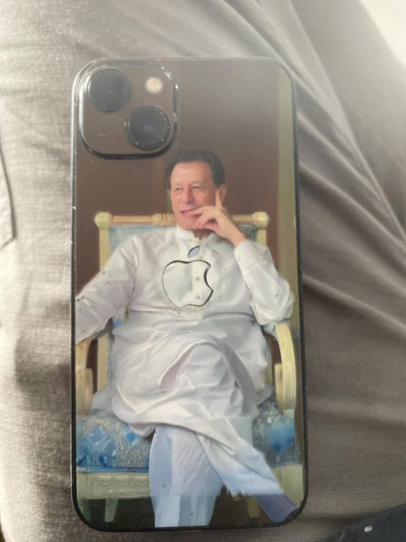 Apple iPhone 13 1