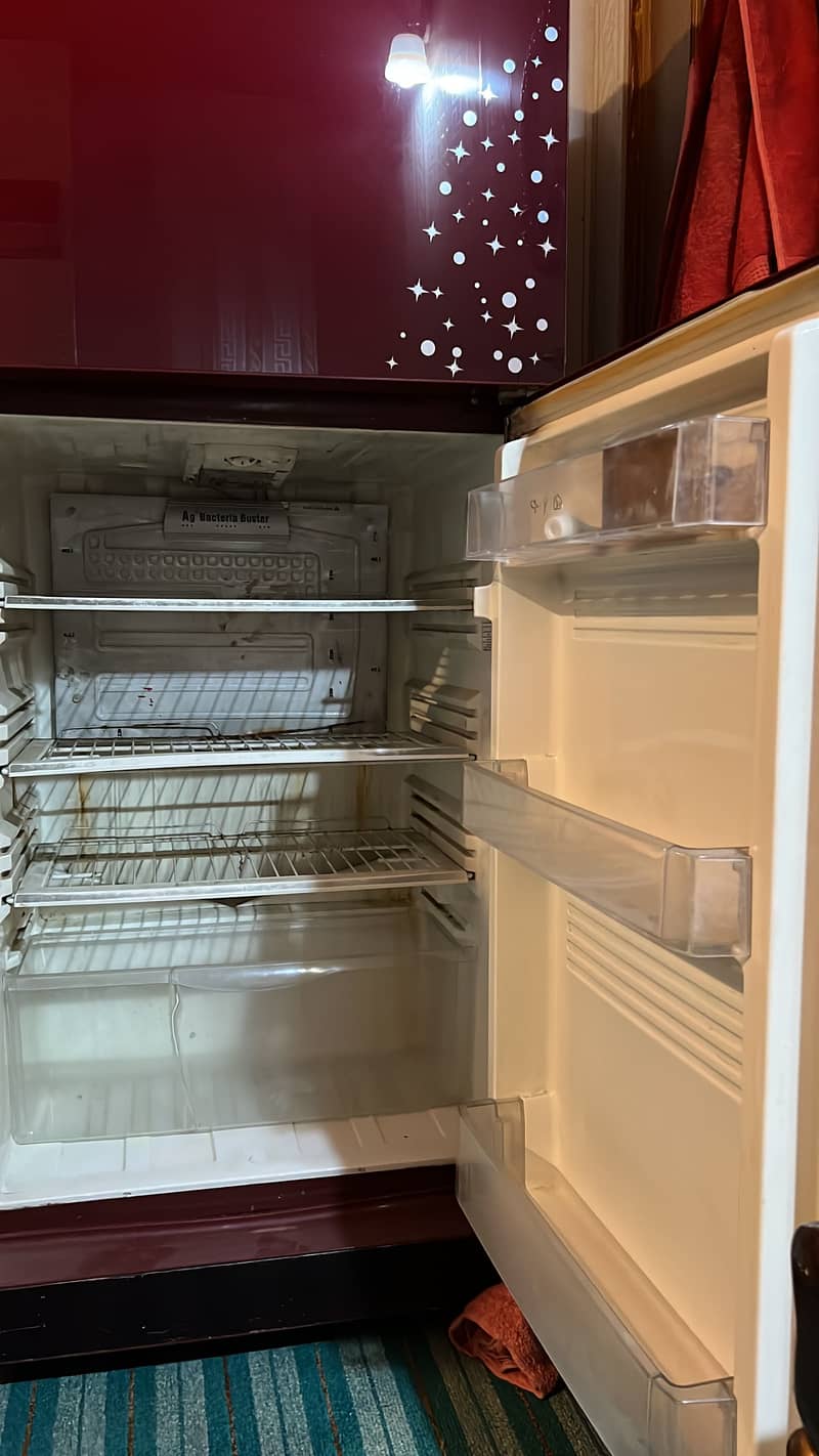 Refrigerator 1