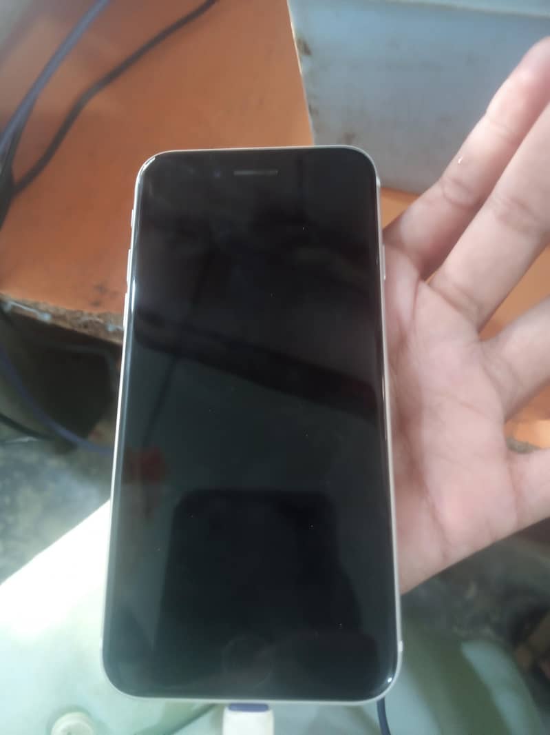 Apple iPhone SE 1
