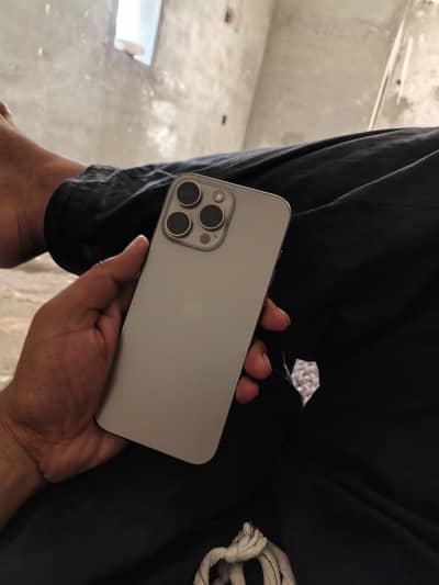 Title: iphone 16pro Max. Jv. 256