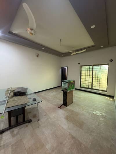 10 Marla House Ground Portion Available