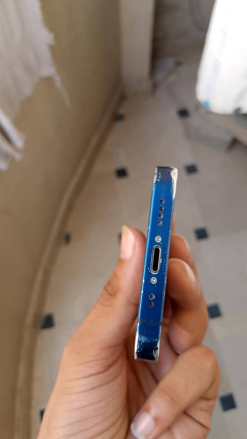Apple iPhone 12 mini 5