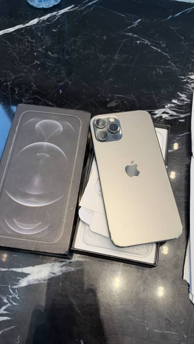 IPhone 12 Pro 256GB jv (Waterpack)