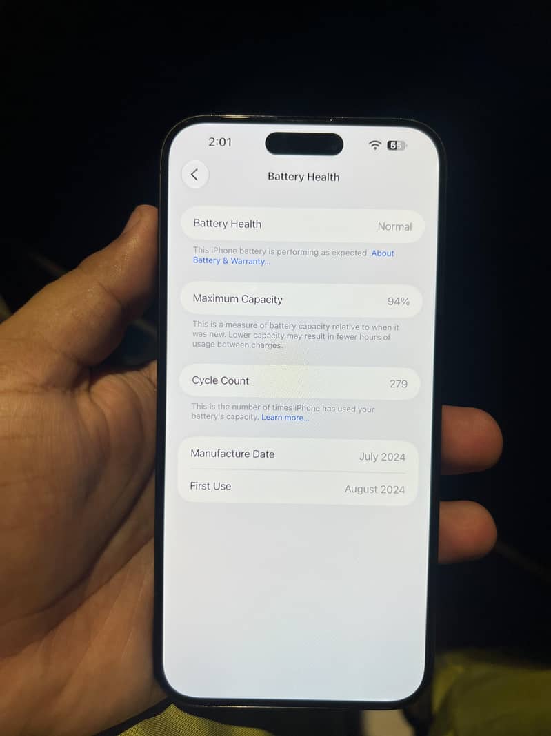 Apple iPhone 15 Pro Max 4