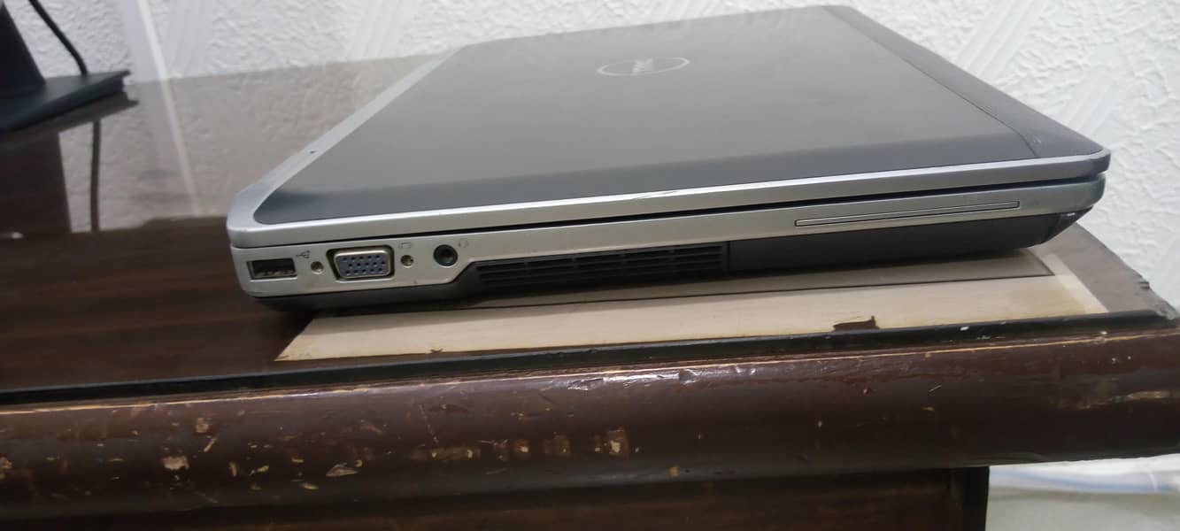 Dell Latitude E6430 3