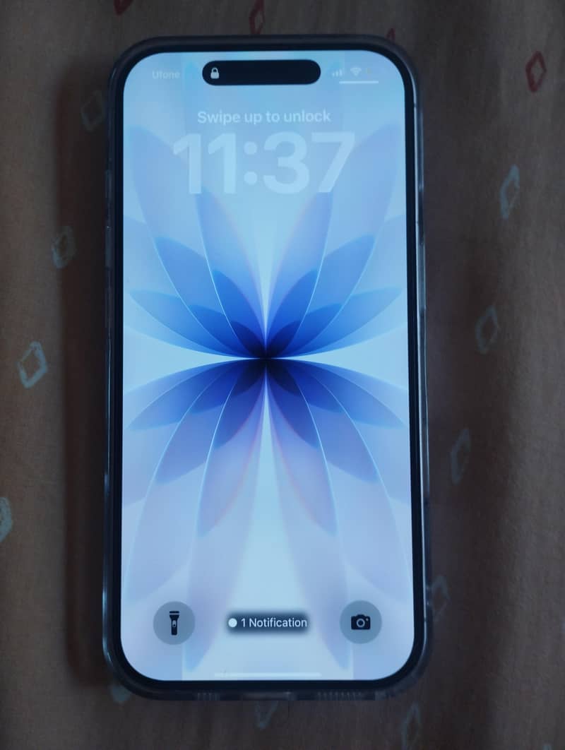 Apple iPhone 17 5