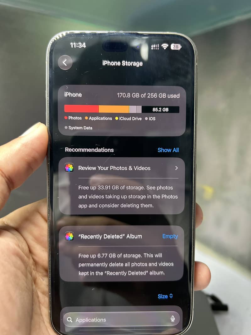 Apple iPhone 15 Pro Max 2