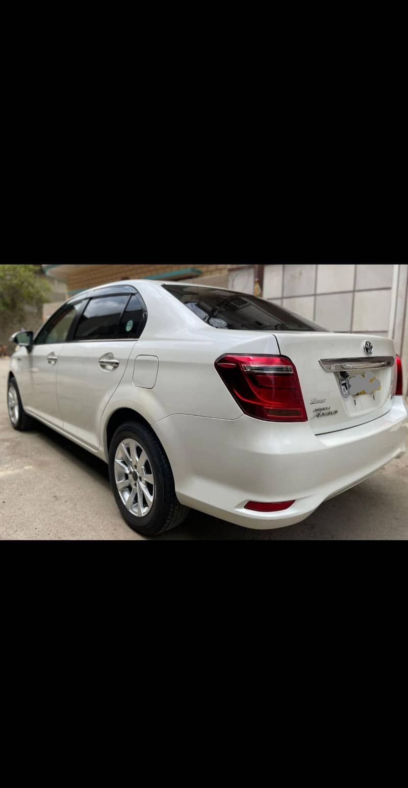 Toyota Corolla Axio 2016 6
