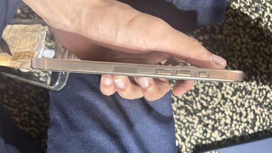 Apple iPhone 16 Pro Max