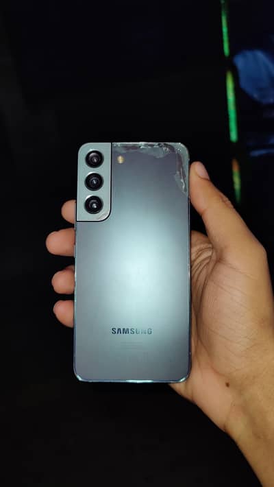 Samsung Mobile S22 Non pta