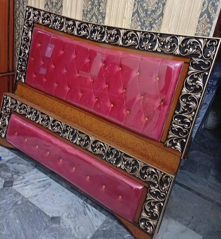 بیڈ ود سائیڈ ٹیبل میٹرس شو کے اس ڈریسنگ ٹیبل 2