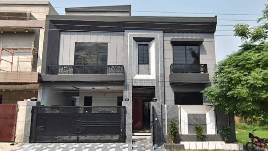 10marla house available for sale