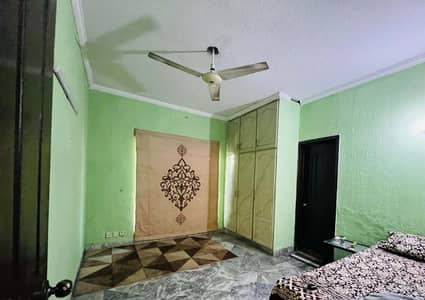 10 Marla Upper Portion For Rent