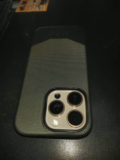 Apple iPhone 16 Pro