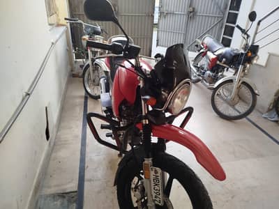 ybr 125g for sale in mint condition
