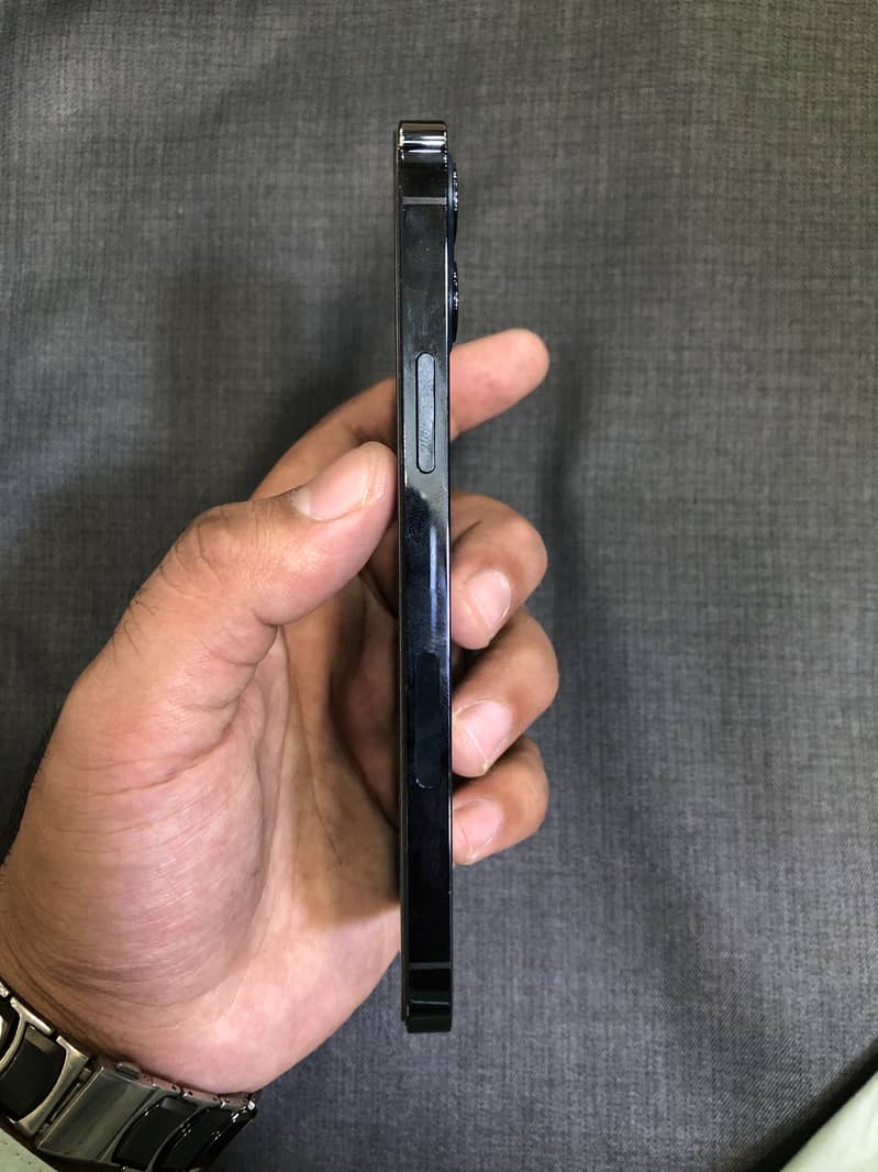Apple iPhone 12 Pro 5