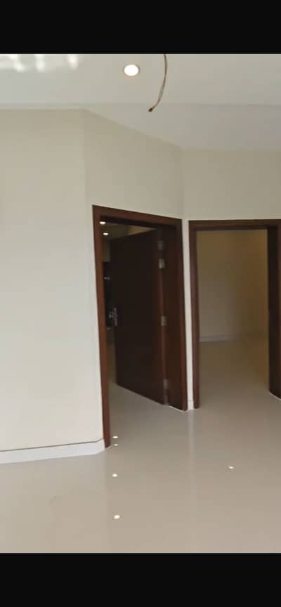 LAHORE VILLA SECOND FLOOR APARTMENT READY TO MOVE