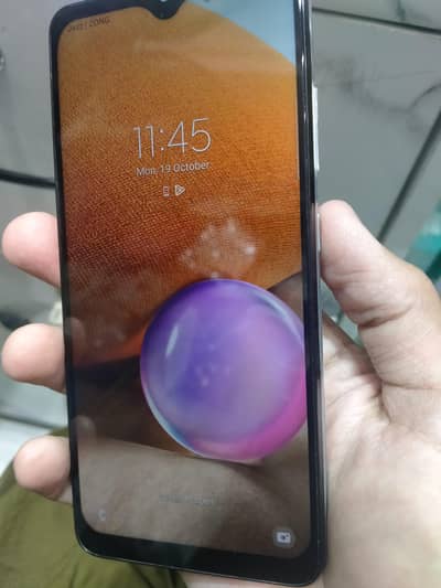 Samsung Mobile A32