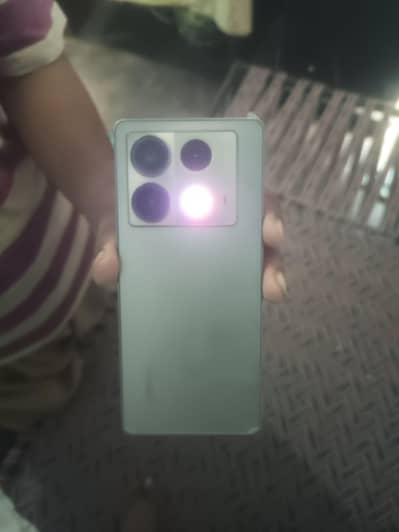 Infinix Note 40