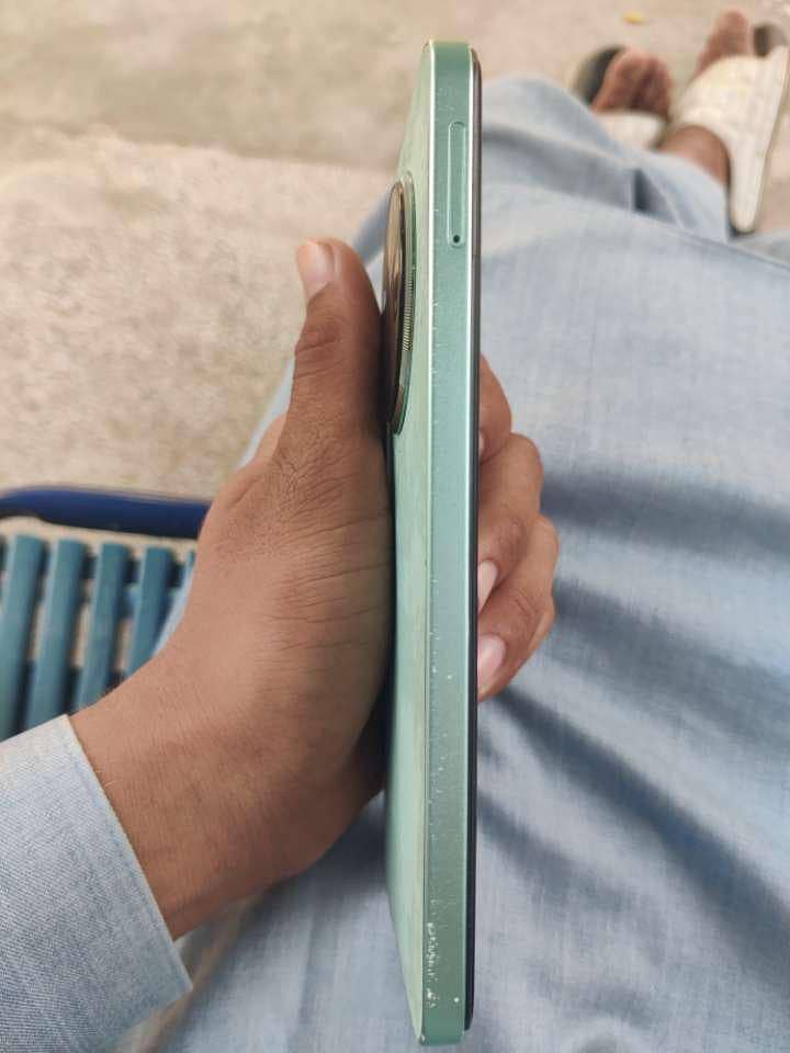 Tecno Spark 20C 2