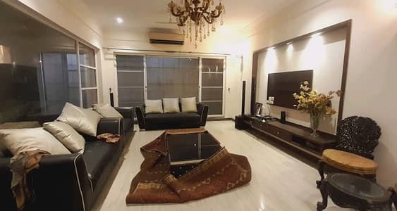 A 1 Kanal House In Lahore Is On The Market For Sale