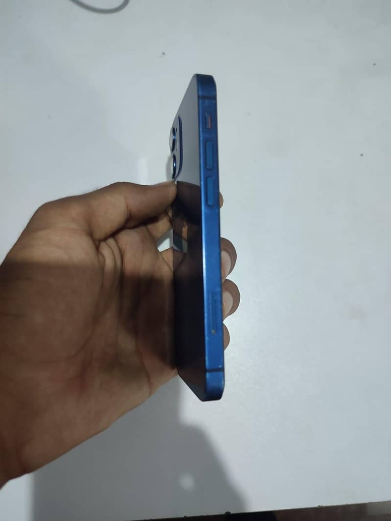 Apple iPhone 12 mini 2