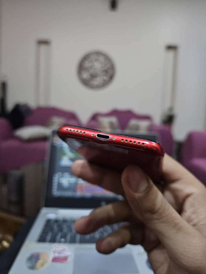Apple iPhone 8 1
