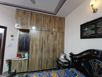 4 marla house for seil