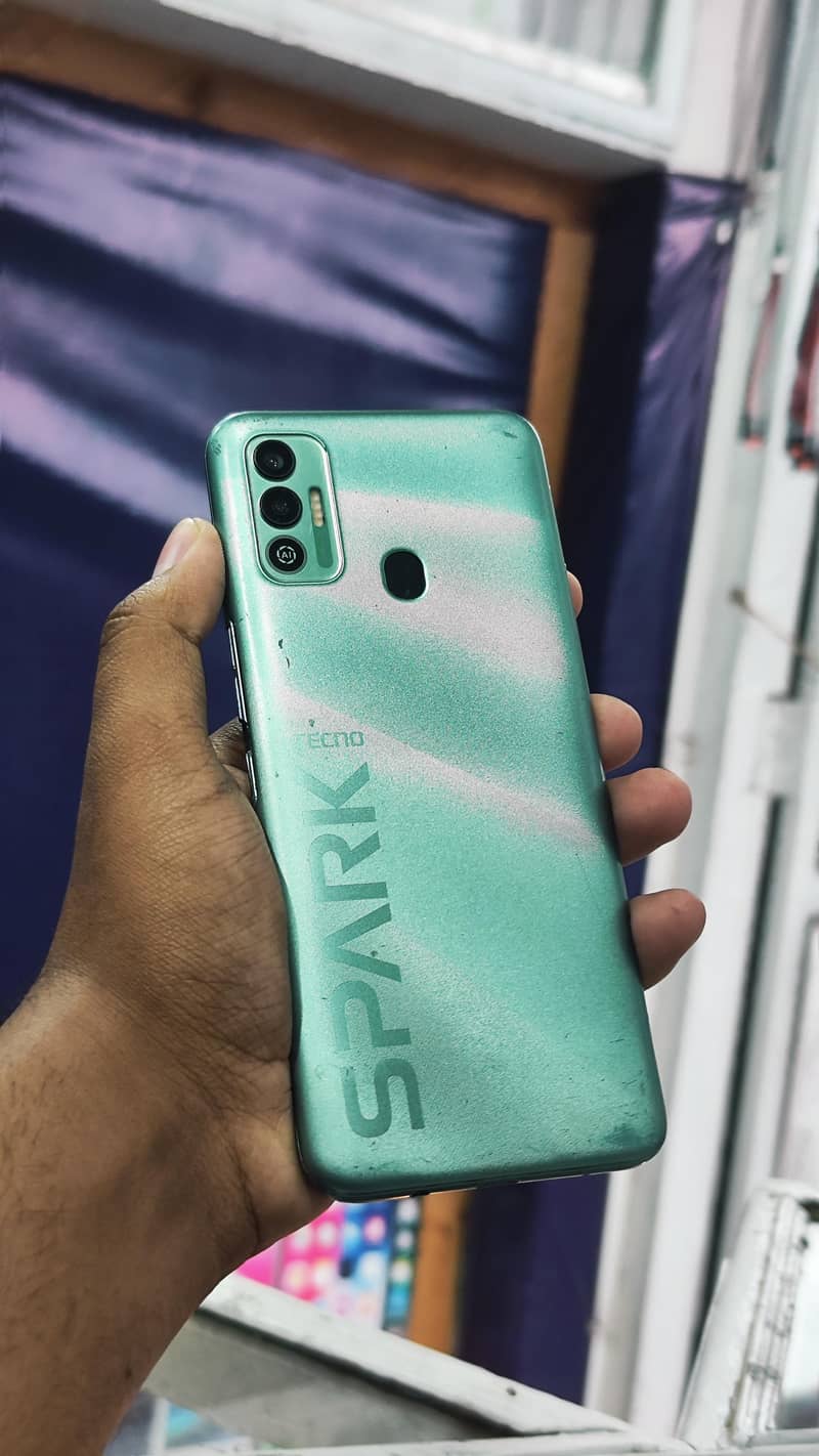 Tecno spark 7 0